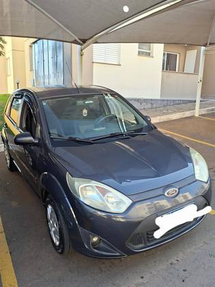 FORD FIESTA 1.6 MPI HATCH 8V FLEX 4P MANUAL FORD FIESTA 1.6 MPI HATCH 8V FLEX 4P MANUAL